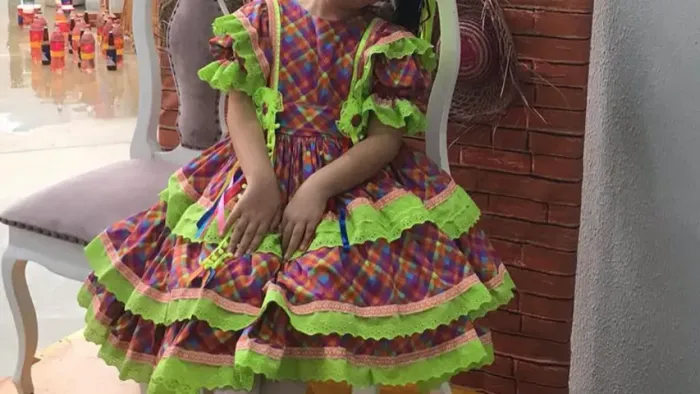vestido de São João quadrilha junina junina infantil festa