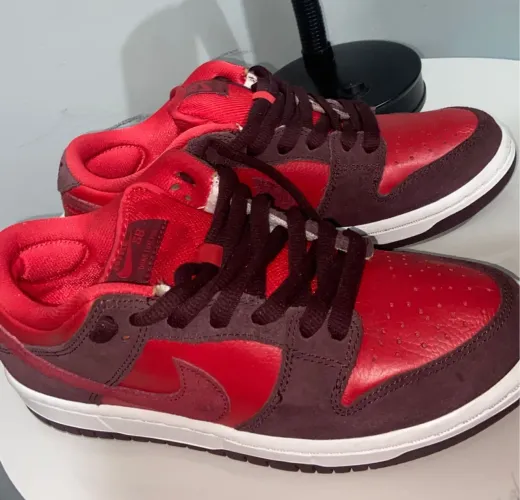 Tênis Nike Dunk Cherry Low 38