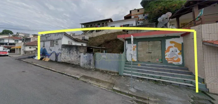 Terreno à venda no bairro Estreito em Florianópolis.