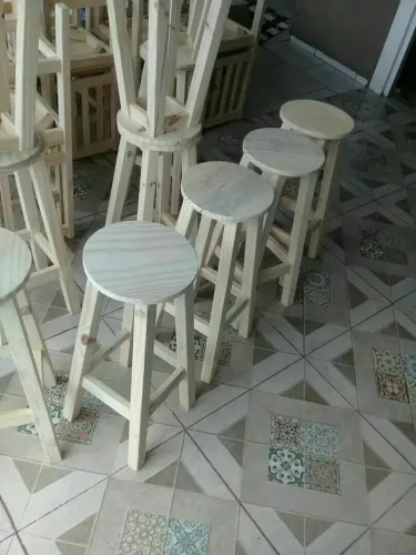 Banqueta altas novas