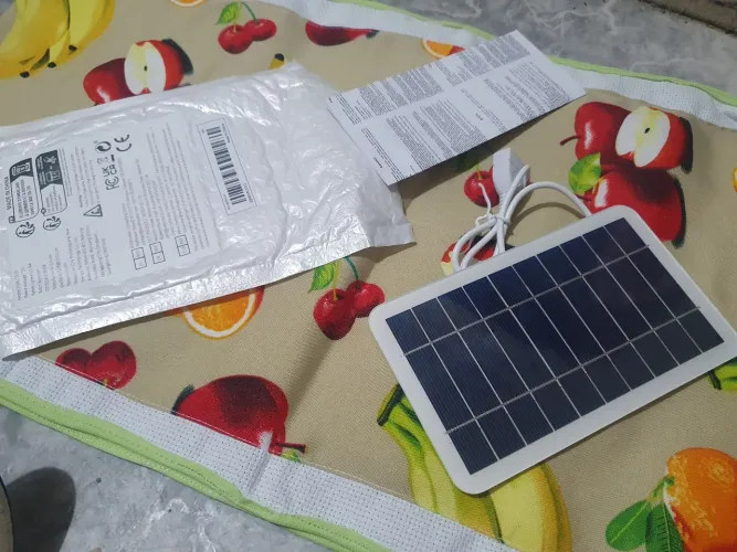 Carregador USB de painel solar