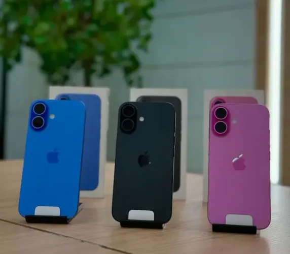 iPhone 16 128 GB Seminovo | 6 Meses Garantia | Loja Física | Até 18x | Brindes Especiais