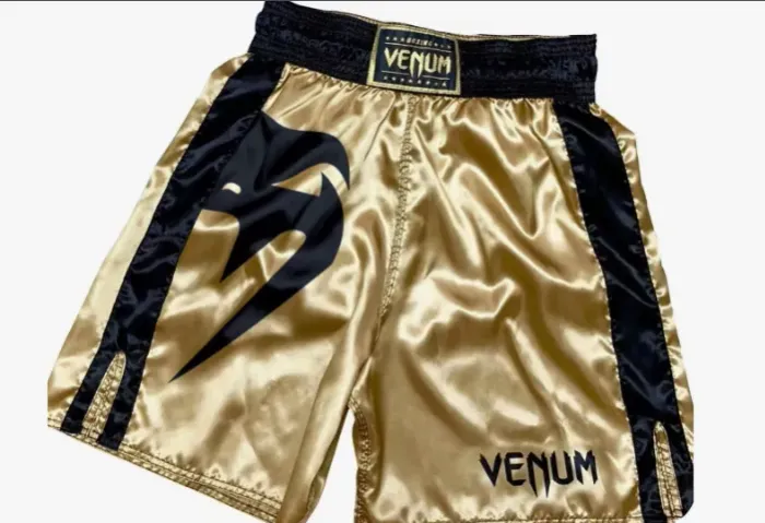 Bermuda Venum Spirt edição ouro tamanho GG original