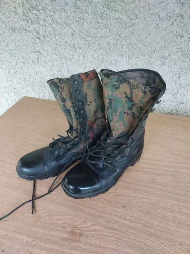 Coturno camuflado 42