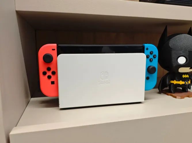 Nintendo Switch Oled COMPLETO (Cheio de Acessórios)