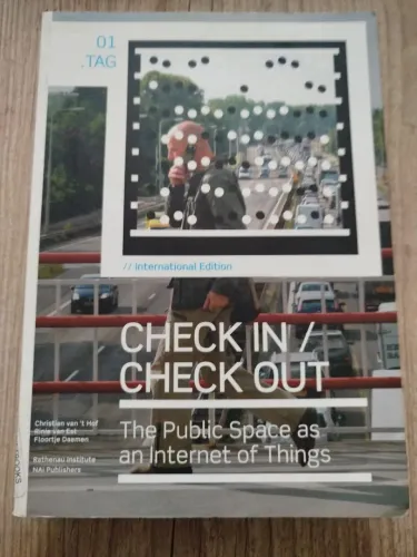 Check in/ Check Out 