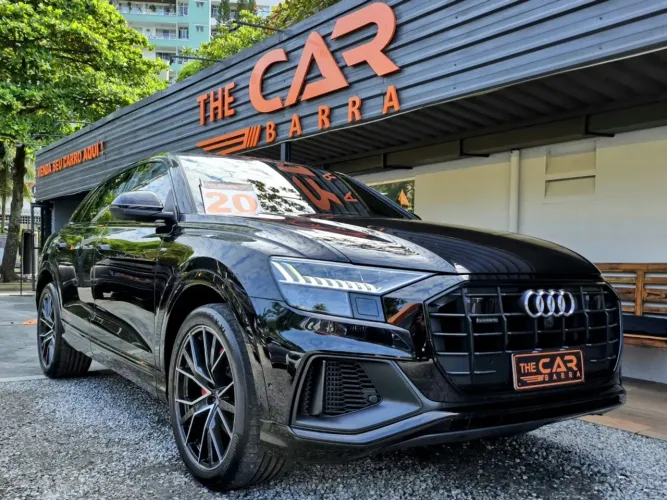 Audi Q8 2020 3.0 Tfsi Gasolina Performance Black Quattro Tiptronic Só 41.000 Km Novíssima