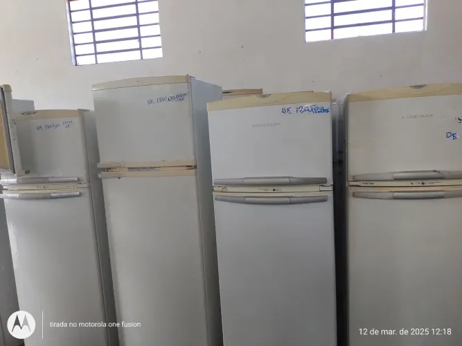 REFRIGERADOR BRASTEMP FROST FREE 220V 360L