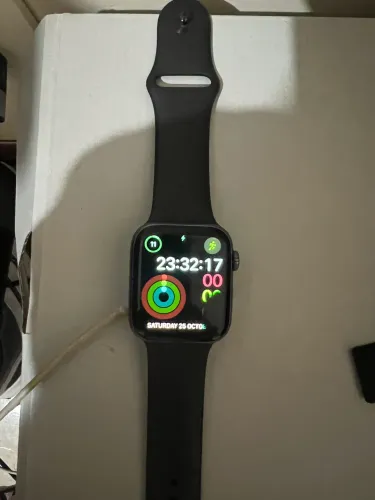 Apple Watch 4 44mm display danificado