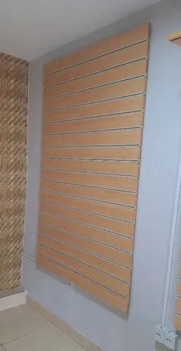 PAINEL CANALETADO PLANEJADO - AMADEIRADO! QUALIDADE