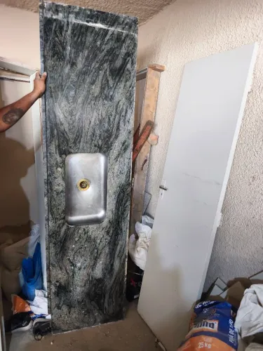 Pia em granito para cozinha