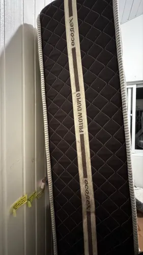 Colchão Queen Pilow duplo 