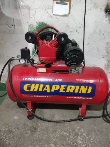 Vendo compressor ótima marca semi-novo