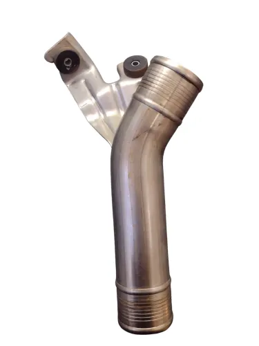 Cano Tubo Intercooler L.d Trailblazer 2.8 2019 01