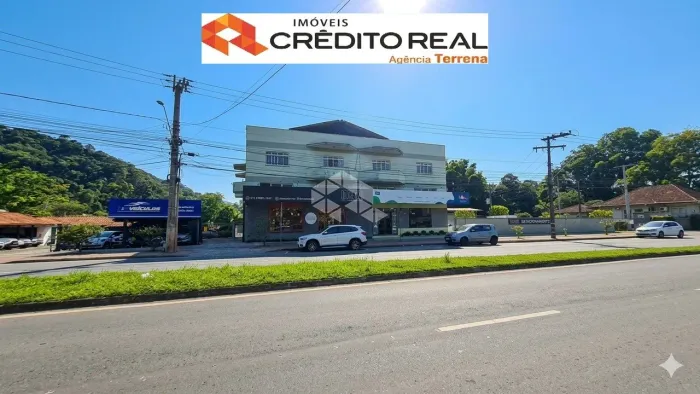 Vende-se prédio e galpão com 2.226,73 m2 edificado com 4.100,00 m2 de terreno na itoupava