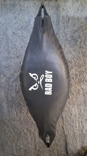 Cinturão de tip Bad Boy Anápolis entrego grátis 