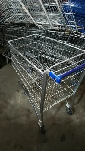 Carrinhos de supermercado ?