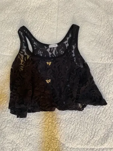 Blusa cropped renda preta M