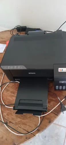 Impressora epson L1250 ecotanque wifi nova usada 7x esta travando o carrinho apenas