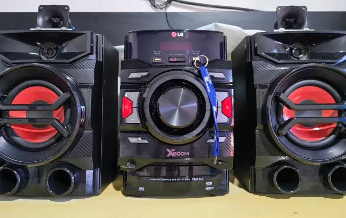 Micro System LG CM4340 bem conservado
