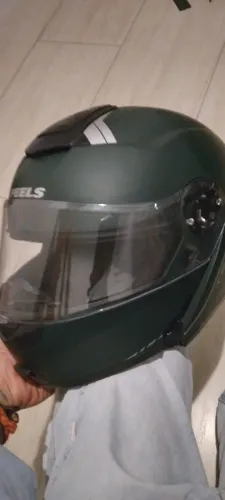 Capacete Peels