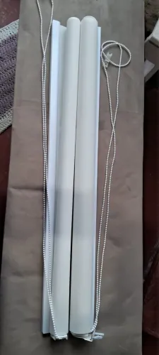 Vendo 2 persianas de rolo