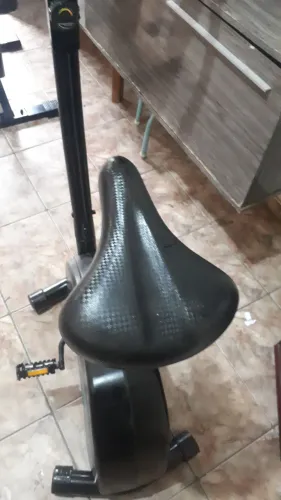 Bicicleta ergométrica ACT modelo ClB30
