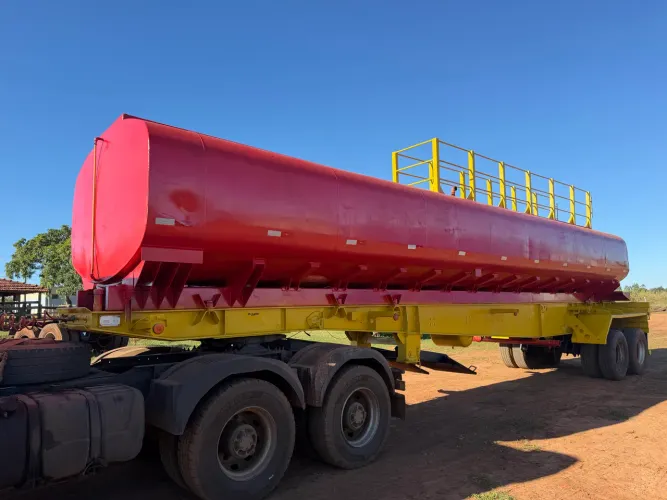 Semi reboque tanque de água pipa
