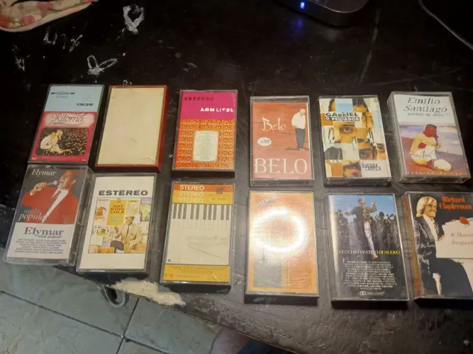 Fitas cassete (K7) de artistas renomados, LEIA O ANÚNCIO 