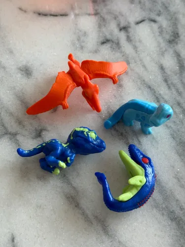 Kinder ovo Jurassic Park
