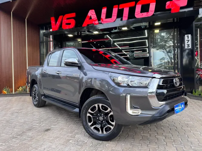 Toyota Hilux CD SRV 4X4 2.8 TDI Diesel Aut. 2023
