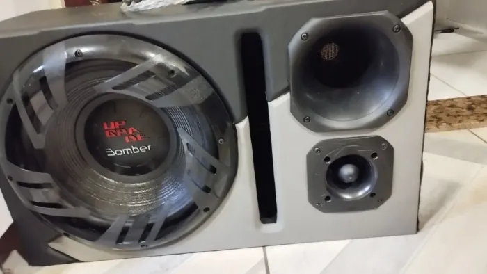 Vendo caixa trio
