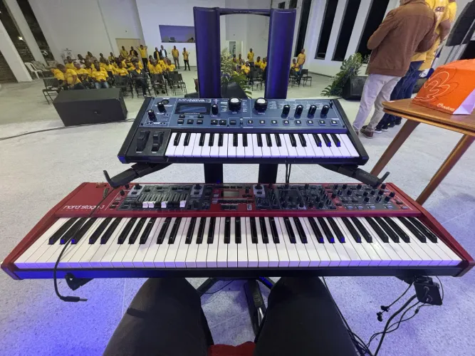 Nord stage 3 compact 73