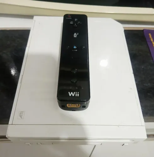 Nitendo wii ( para retirada de peças )