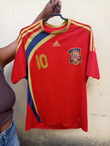 Camisa seleção da Espanha temporada 2009/2010 número 10 Fabregas tamanho G