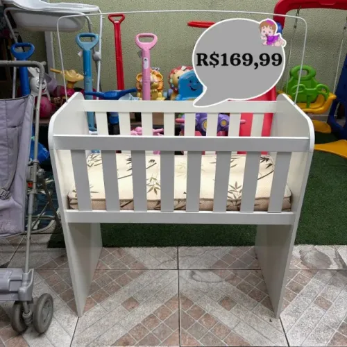 Mini Berço, com colchão e ferrinho p o mosqueteiro, usado perfeito estado