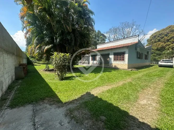 Sítio com mais 5.000 m² em Guapimirim  lazer completo, renda Airbnb e independência hídric