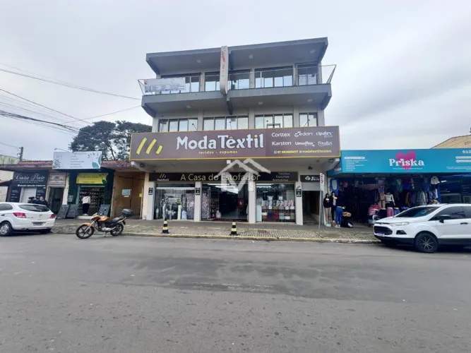 Ótima Sala Comercial em Niterói em Canoas REF: 500335