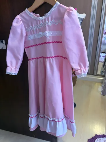Vestido de prenda infantil tamanho 2