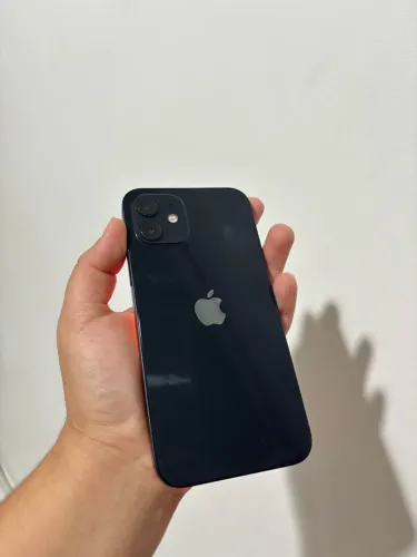 iPhone 12