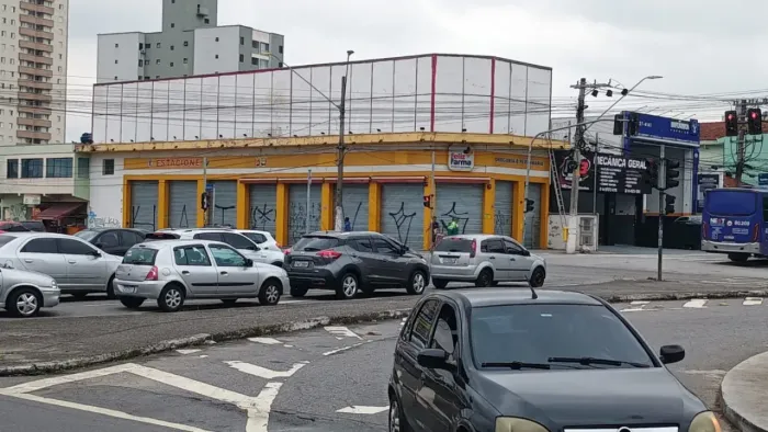 Salão comercial para locação, 196m² no bairro Silveira - Santo André/SP
