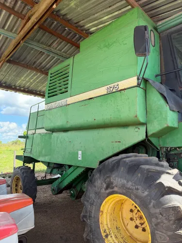 COLHEITADEIRA 1175 HIDRO JOHN DEERE