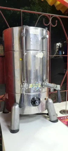 Cafeteira elétrica industrial R$550