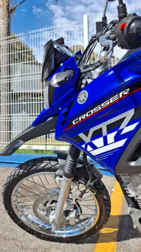 Vendo Moto Yamaha XTZ 150 Crosser Z 2021 - Baixo KM - Muito Nova!