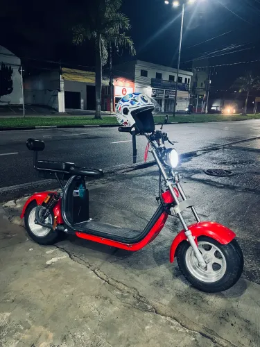 Vendo ou troco moto elétrica x13 (3000w) ano 2019