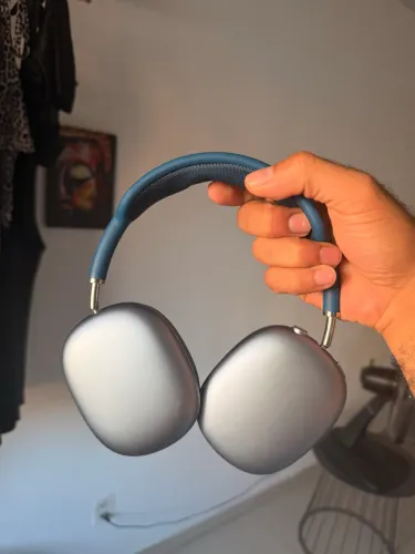 AIRPODS MAX