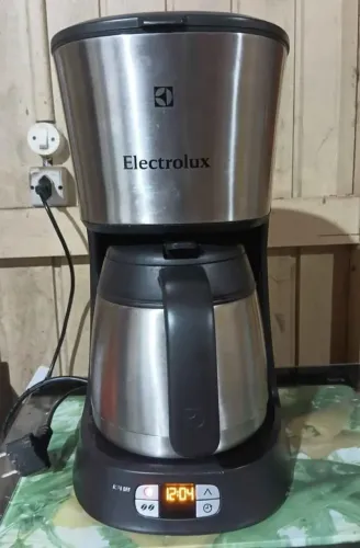 Cafeteira electrolux inox