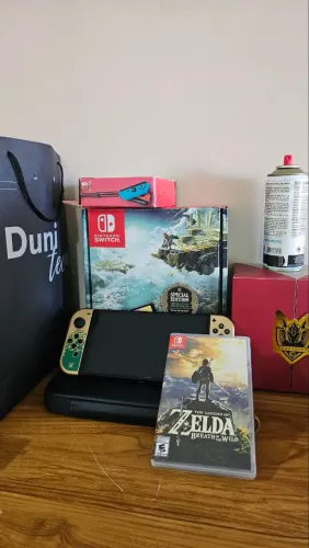 Nintendo Switch OLED Zelda Tears of the Kingdom - Edição Especial | Completo