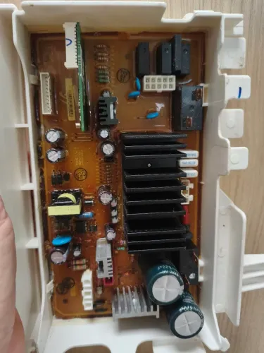 Placa Lavadora Samsung WF106 com defeito
