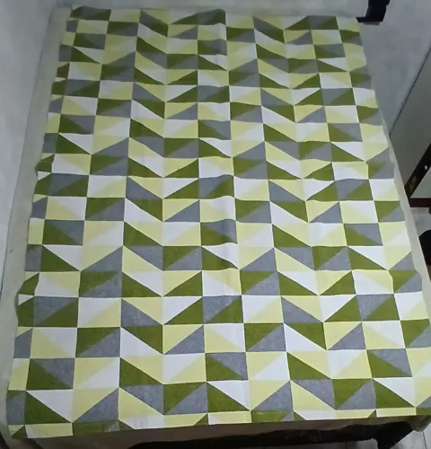Capa para Mesa Tecido e Borracha Desenhos Geométricos<br>